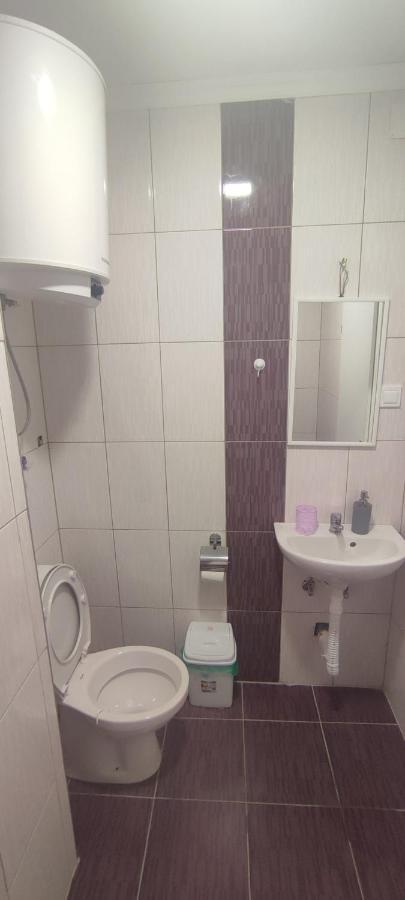 Apartments Vela - Pestani, โอครีด ภายนอก รูปภาพ