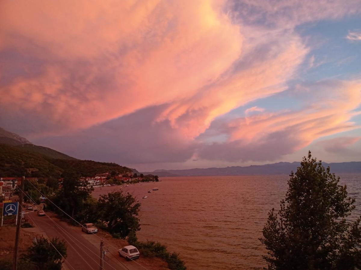 Apartments Vela - Pestani, โอครีด ภายนอก รูปภาพ